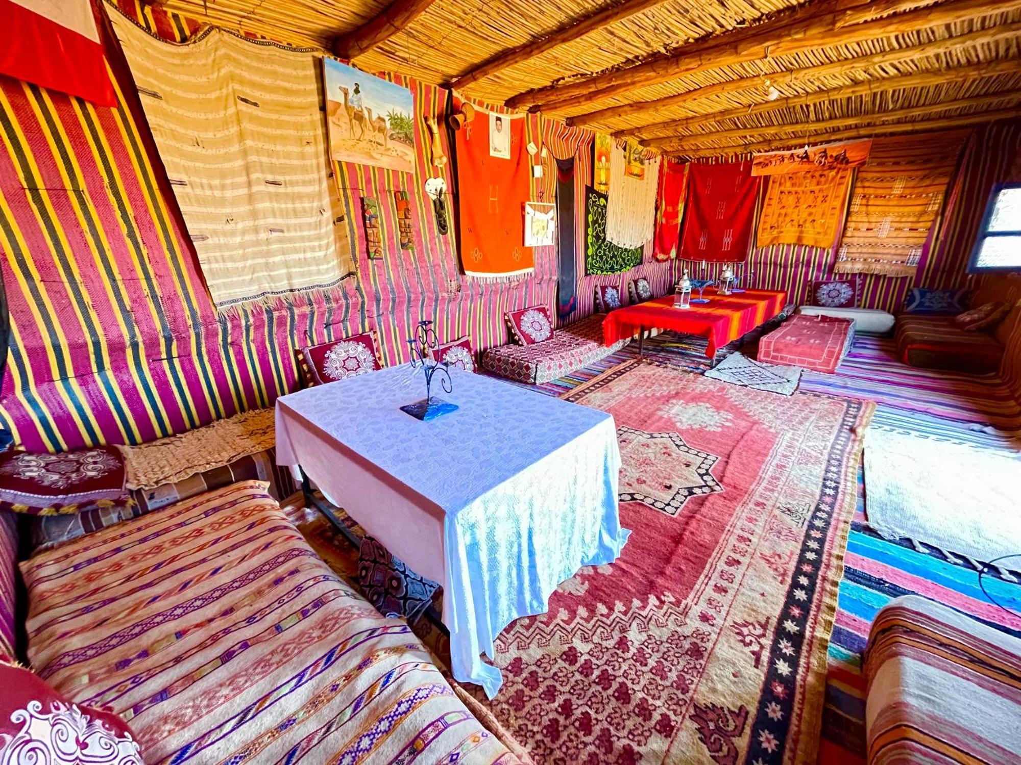 Mhamid Sahara Camp Activities - Le Chant Du Sable M'Hamid Exteriör bild