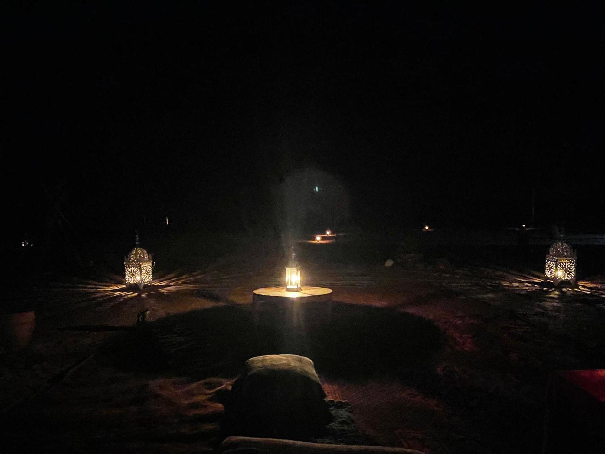 Mhamid Sahara Camp Activities - Le Chant Du Sable M'Hamid Exteriör bild