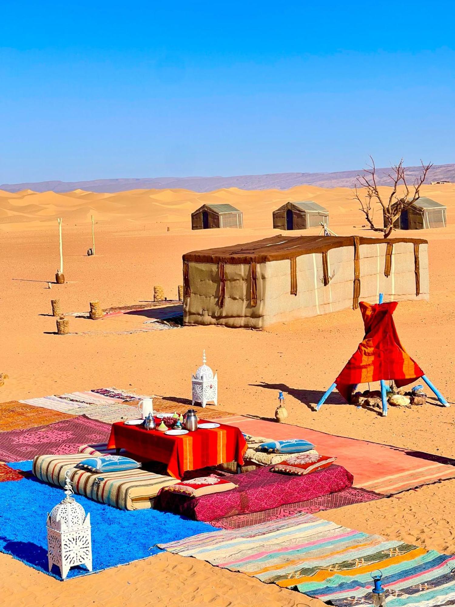 Mhamid Sahara Camp Activities - Le Chant Du Sable M'Hamid Exteriör bild