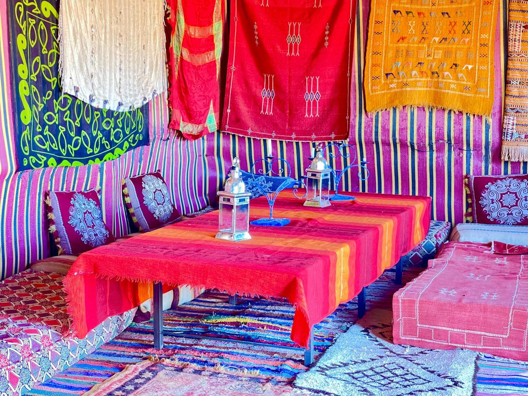 Mhamid Sahara Camp Activities - Le Chant Du Sable M'Hamid Exteriör bild