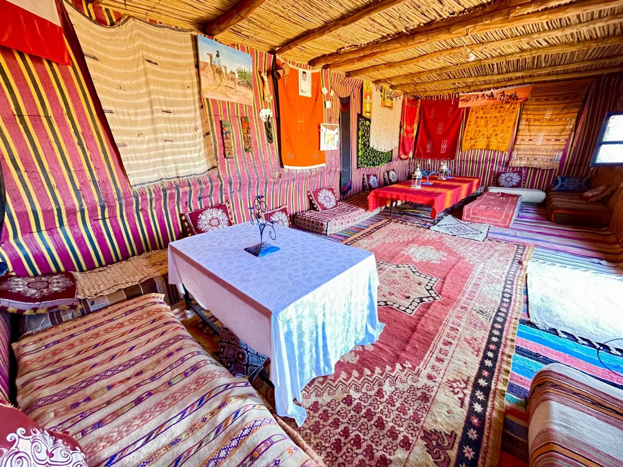 Mhamid Sahara Camp Activities - Le Chant Du Sable M'Hamid Exteriör bild