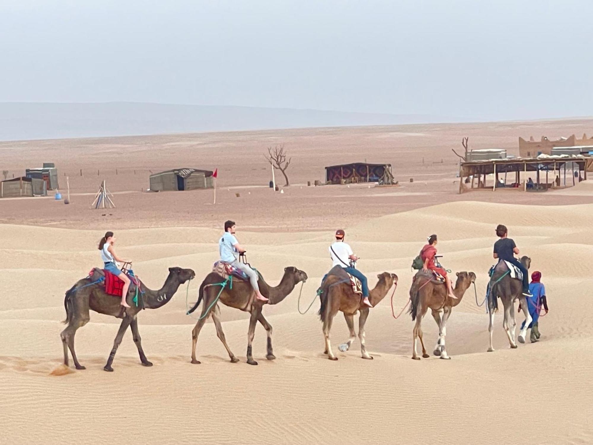Mhamid Sahara Camp Activities - Le Chant Du Sable M'Hamid Exteriör bild